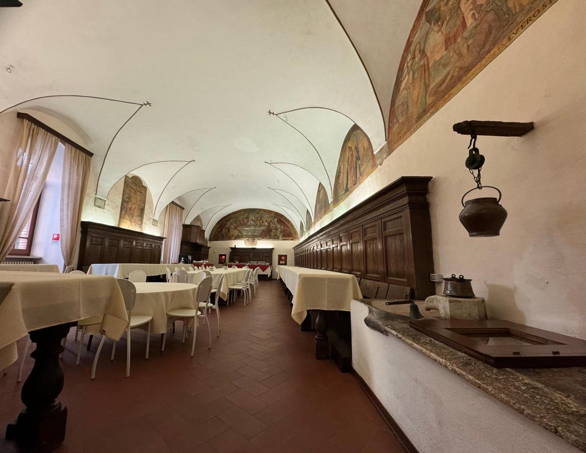 托迪 Monastero Ss. Annunziata酒店 外观 照片 The refectory
