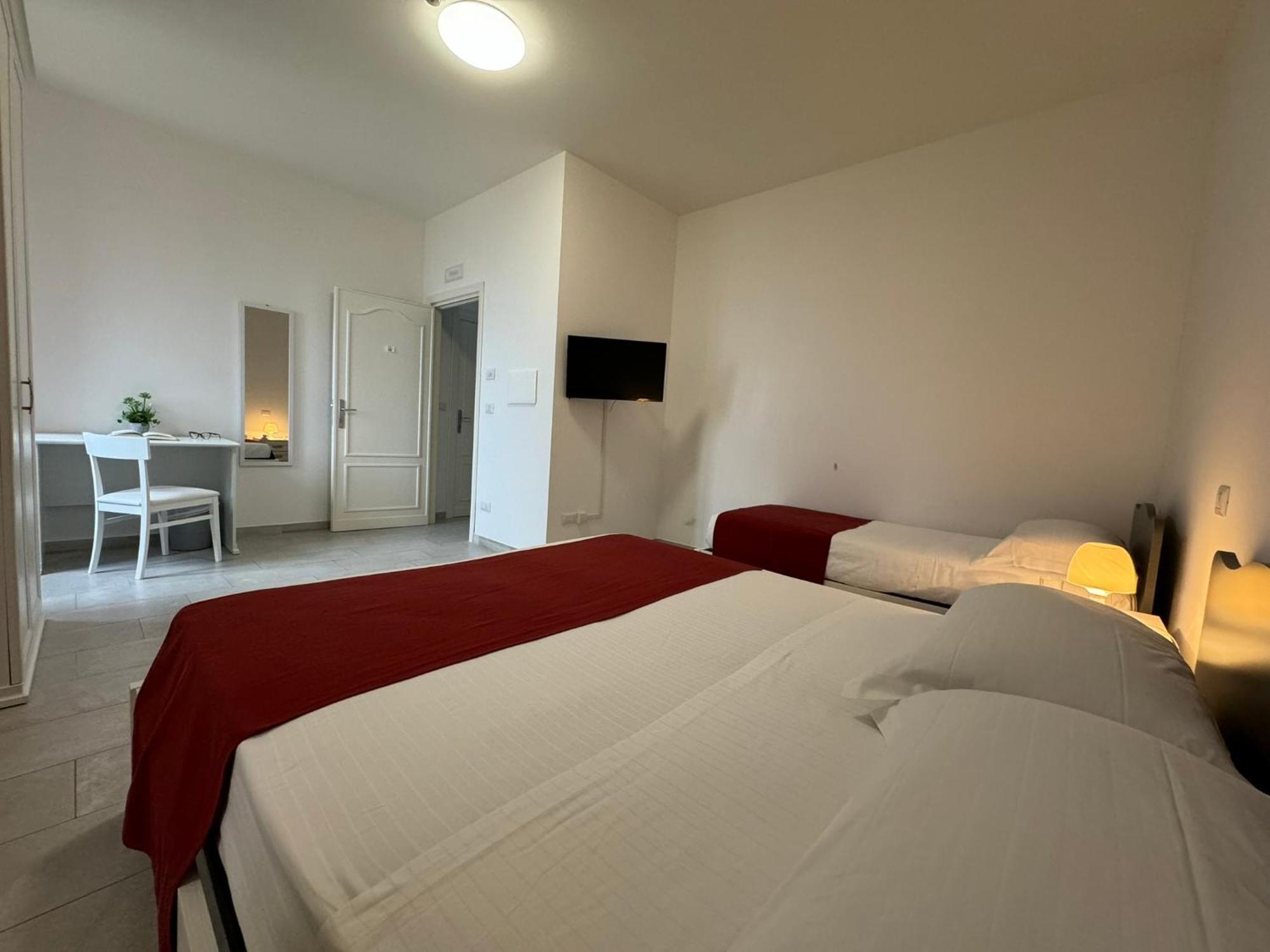 托迪 Monastero Ss. Annunziata酒店 客房 照片 A room at the hotel